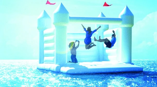 pcg-pg-bouncy-people-graphic